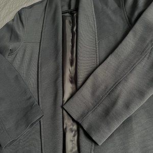 Oak & Fort Size M Black Trenchcoat